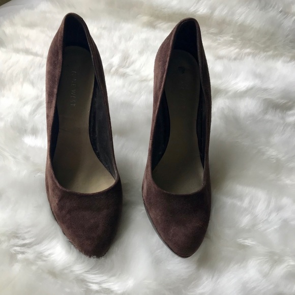 Nine West Faux Suede Heels - Picture 4 of 6